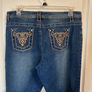 Roz & Ali Embellished Flare Jeans Sz 16
